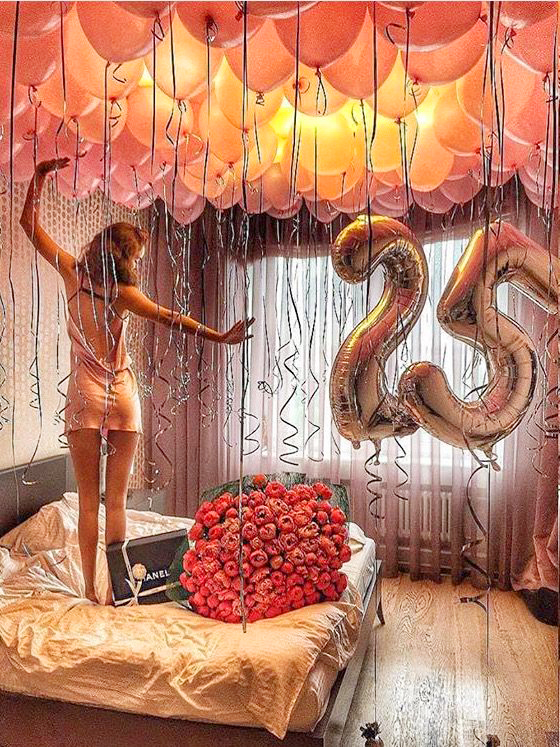 Tổ chức sinh nhật cho người yêu đơn giản tại nhà với tuổi 25