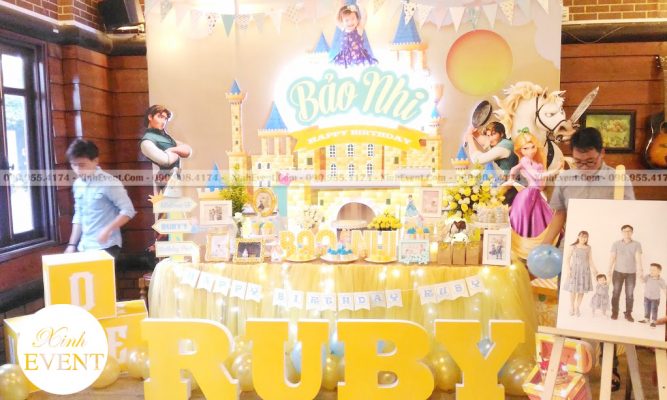 Trang trí bàn sinh nhật chủ đề công chúa tóc dài Tangled XV021