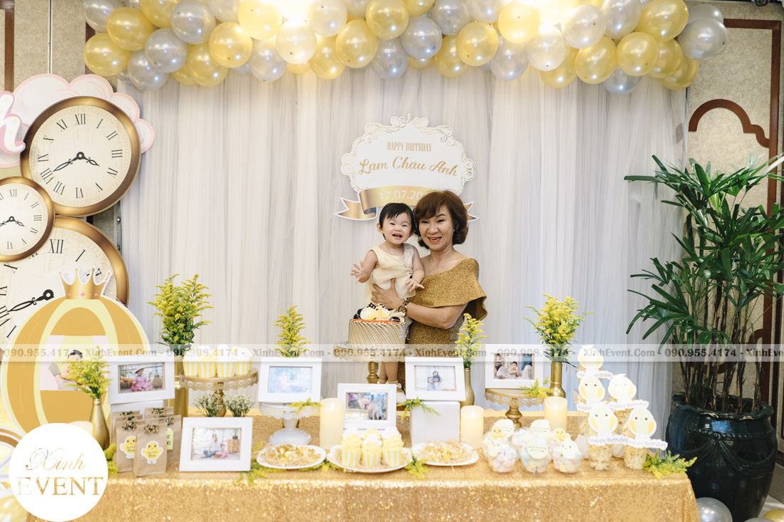Tổ chức sinh nhật cho bé Lâm châu anh 1 tuổi - MAX01-064