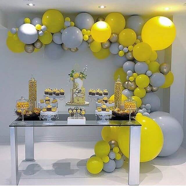 Tổng hợp cách thổi bong bóng chuẩn bị cho 1 buổi tiệc sinh nhật đơn giản