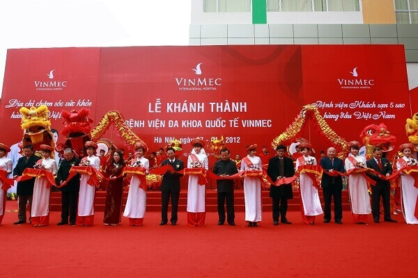 Backdrop khánh thành Bệnh Viện Quốc Tế VINMEC