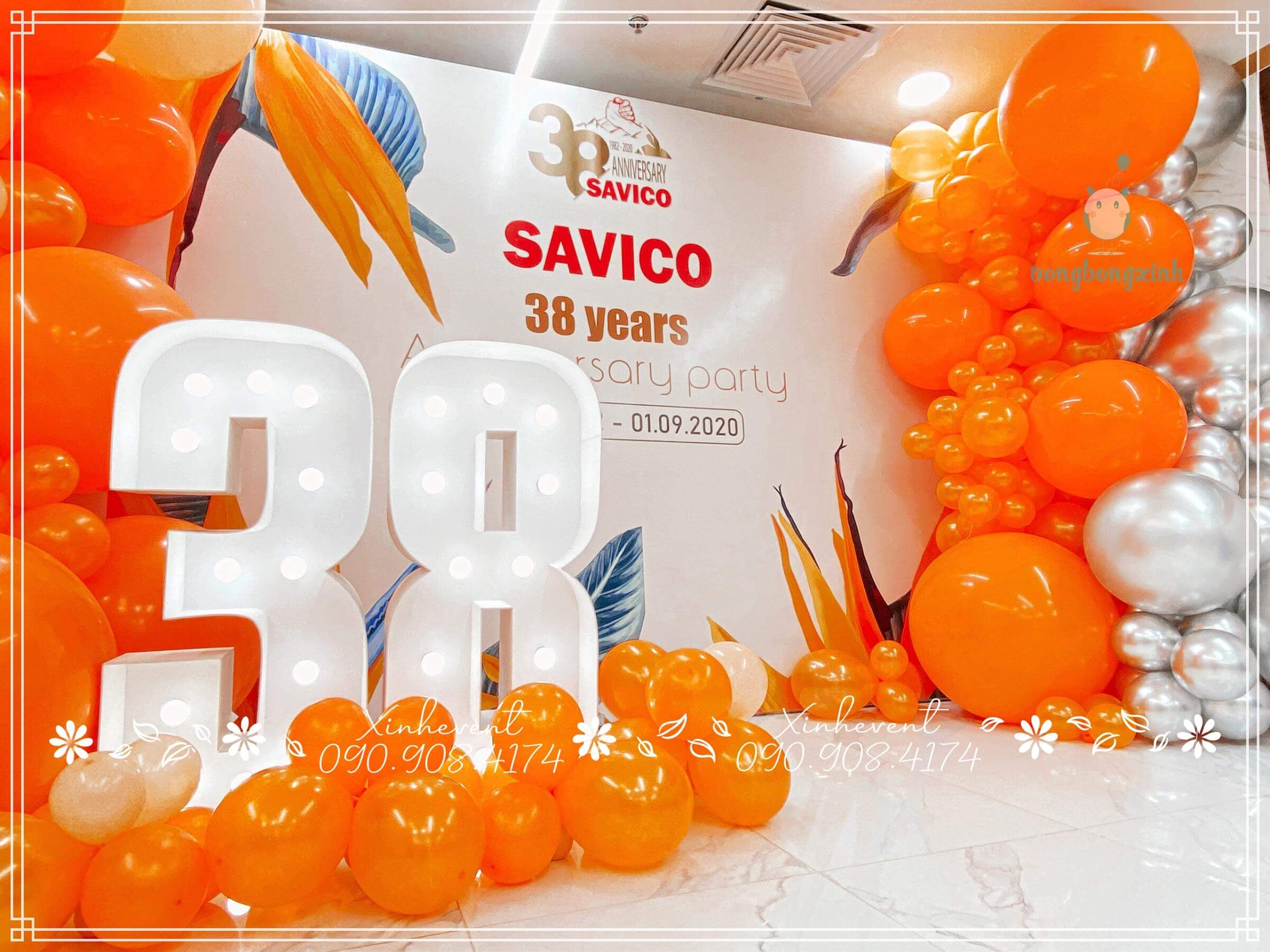 Góc trái xinh đẹp của backdrop trang trí sinh nhật 38 năm Savico
